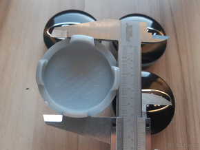 FORD STREDOVÁ KRYTKA 54 MM + 4 KS VENTILKY - 3