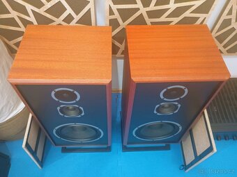 KLH model Five - 3