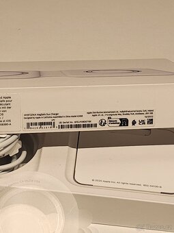 Originální bezdrátová nabíječka Apple Magsafe Duo - 3