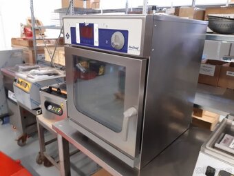 Konvektomat Hans Dampf profesional 2/3 GN–použitý - 3