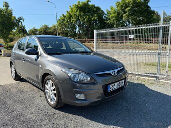 Hyundai I30 1.6 CRDI automat kůže - 3