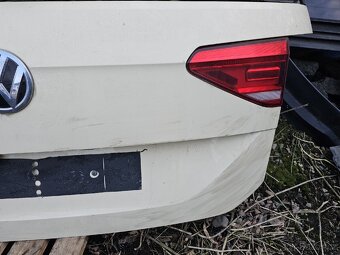 Páté dveře, víko kufr VW Touran 5T1 5TA - 3