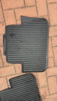 GUMOVÉ AUTOKOBERCE AUDI A4 2008-2016 - originál - 3