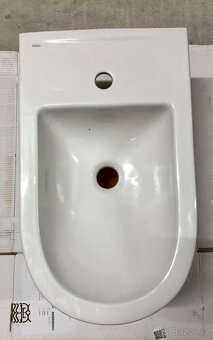 Kolo Quattro závěsný bidet se slevou 80% - 3