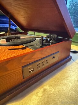 Gramofon Hyundai Retro RT 910 dřevo - 3