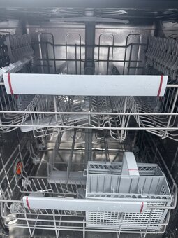 Vestavná myčka nádobí AEG 60cm - 3