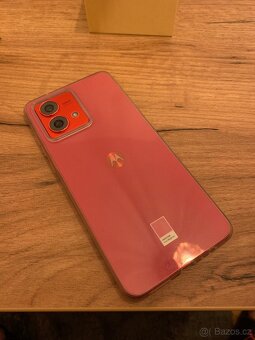 Motorola G84 / 256GB / 5000 mAh - 3