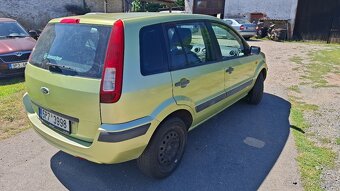 Ford Fusion 1,25 zetec  55 kW - 3