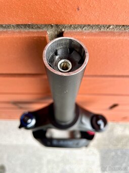 Vidlice RockShox Judy Gold 29", 100mm - 3