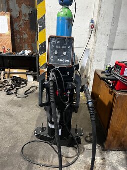 Svářečka Co2 Svarog 420 HD H2O pulse compact CA - 3