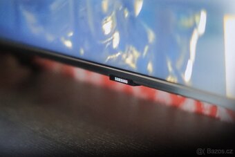 Televize 43" Samsung QE43Q60 - (QLED Q60R) - 3