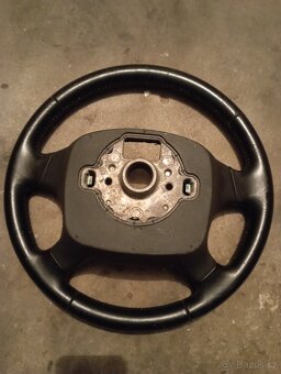 Volant octavia 2 multifunkce - 3