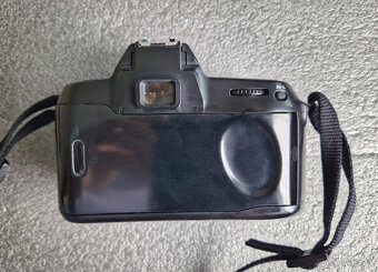 Nikon F70 – prakticky nepoužitý – jako nový - 3