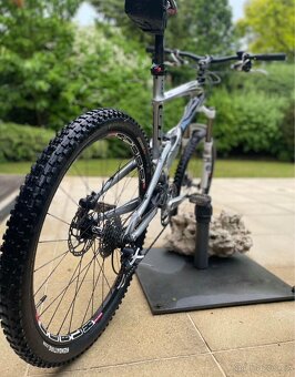 GT Marathon Pro Carbon - 3