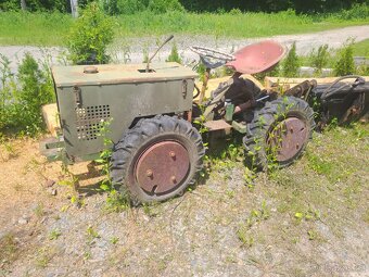 Malotraktor kloubový cca  600kg - 3