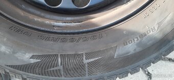 Pneu s plechovymi disky - 3