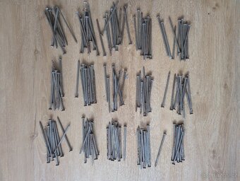 Stavební hřebíky 90 mm a 70 mm – 120 Kč - 3