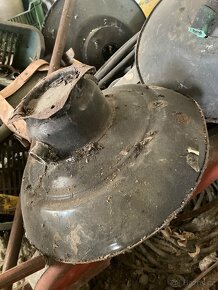 PRŮMYSLOVÉ LAMPY - 3