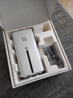 Modem TP-Link NX510v 5G BOX SIM Z2, bílá - 3