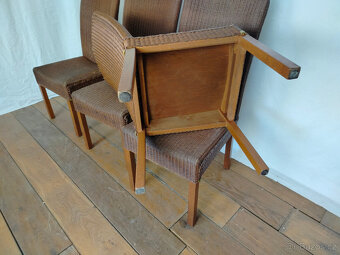 Jídelní stůl a 6 ratanových židlí - 3