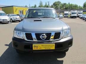 Nissan Patrol GR Hard Top 3.0 DI ČR 1.maj - 3