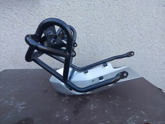 Suzuki v-strom 1050 padací rám+ plech pod motor - 3