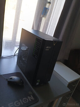 Kompletní herní setup – PC, monitor, židle, příslušenství - 3