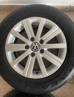 Alu kola vw 5x112 r15 6,5j et50 pneu 195/65/15 - 3