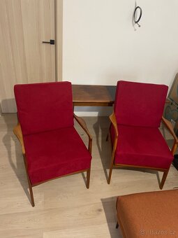 Retro křesílka s konferenčním stolkem - 3