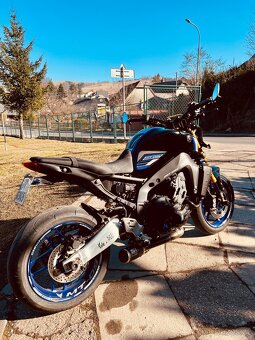 Prodám Yamahu MT-09 SP 2021 – Rychlá, chytrá, krásná 🏍️💨 - 3