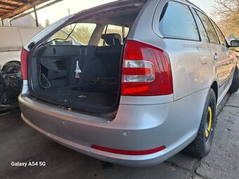 Škoda Octavia 2 2.0 Fsi veškeré náhradní díly - 3