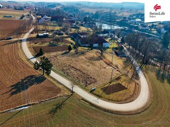 Prodej stavebního pozemku 2452 m2, Dobroutov - 3