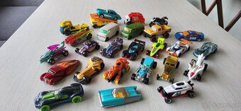 Hot Wheels 26ks. - 3