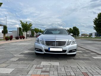 Mercedes-Benz E 500, W212, rok výroby 2008 - 3