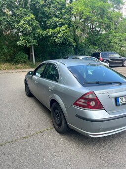 Ford Mondeo Ghia 2.0 TDCI 96Kw (130k) - 3