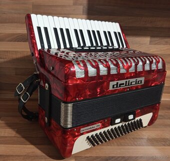Akordeon (harmonika, heligonka) Delicia Arnaldo, 80 basů - 3