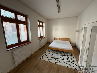 Pronájem stylového bytu 2+kk 76 m2 ul. Ostružnická, Olomouc - 3
