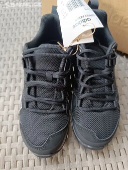 Nove dětské boty Adidas Terrex vel. 31 - 3