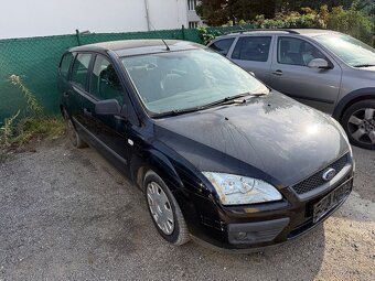 Ford Focus kombi 1.6i 74 kW – na opravu nebo díly - 3