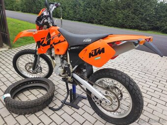 KTM EXC 250, 30kw A2,super stav, Video,mohu dovéz - 3