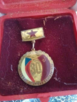 Odznaky a medaile - 3