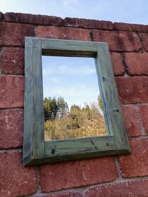 Zrcadlo v masivním, dřevěném rámu 55x72 - 3