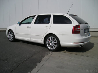 ŠKODA OCTAVIA II COMBI RS 2.0 TDi 125KW RV-12/2008 - 3