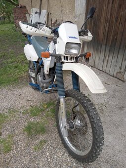 Suzuki dr350s - 3