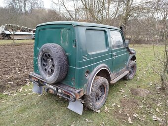Suzuki Samurai - 3
