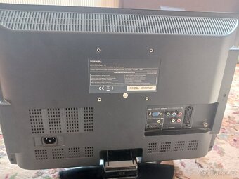 Starší FullHD TV se set-top-boxem - 3