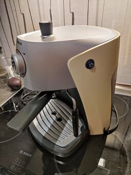 Pakový kavovár Saeco Nina Plus Cappuccino - 3