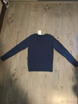 Nový svetr H&M s výstřihem do "V" vel 134/140 - 3