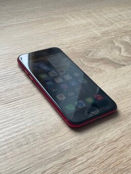 iPhone SE 2020 - Perfektní stav - 3