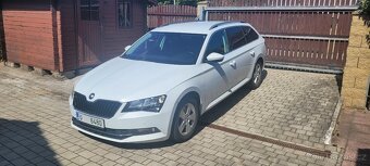 Škoda Superb TDi 2019 navi kamera plný servis - 3